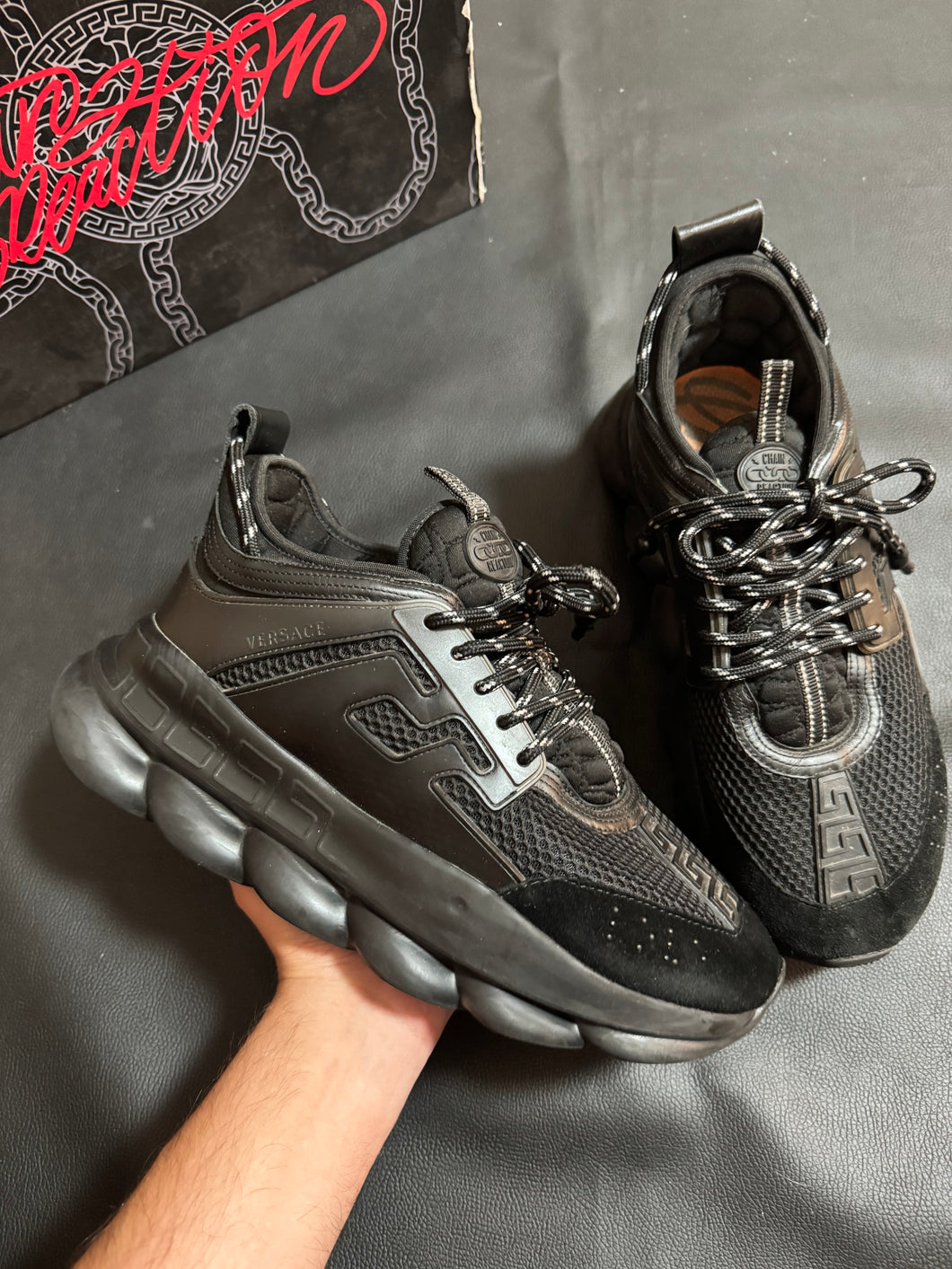 VERSACE CHAIN REACTION