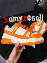 Load image into Gallery viewer, LOUIS VUITTON SNEAKERS
