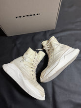 Load image into Gallery viewer, RICK OWENS ABSTRACT
