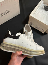 Load image into Gallery viewer, ALEXANDER MCQUEEN
