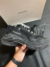 Load image into Gallery viewer, BALENCIAGA TRIPLE S
