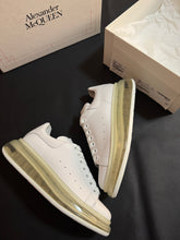 Load image into Gallery viewer, ALEXANDER MCQUEEN
