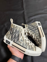 Load image into Gallery viewer, DIOR B23
