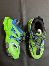 Load image into Gallery viewer, BALENCIAGA TRACK
