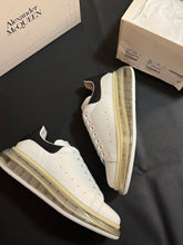 Load image into Gallery viewer, ALEXANDER MCQUEEN
