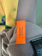 Load image into Gallery viewer, HERON PRESTON SWEATSHIRT
