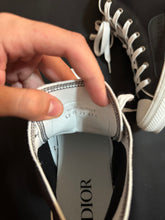 Load image into Gallery viewer, DIOR B23
